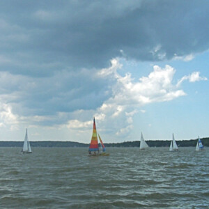 hess lake sailboat race - image
